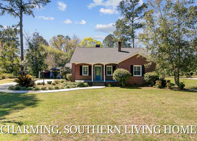 Property at 107 Minus St, Saint George, SC 29477, 4 beds, 3 baths