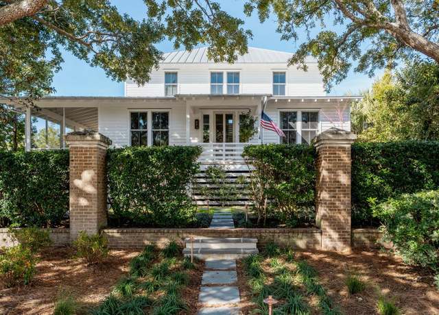 Property at 222 Haddrell St, Mount Pleasant, SC 29464, 5 beds, 3.5 baths