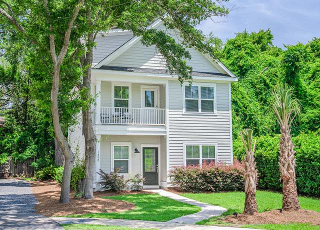 Property at 1242 Schirmer St, Mount Pleasant, SC 29464, 4 beds, 2.5 baths