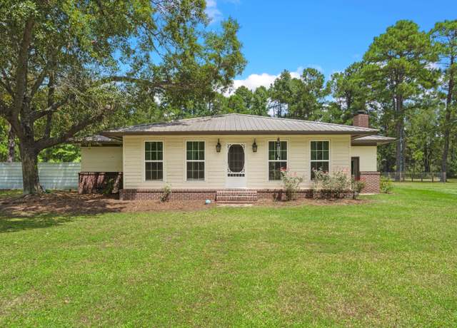 Property at 3278 Bells Hwy, Walterboro, SC 29488, 2 beds, 1 bath