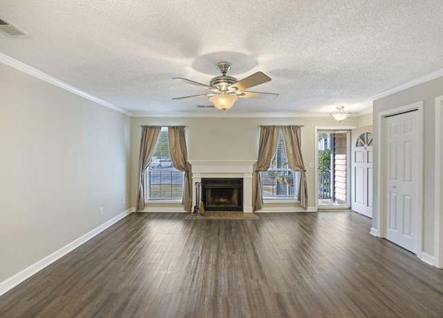 Property at 7935 Edgebrook Cir #2202, North Charleston, SC 29418, 2 beds, 1 bath