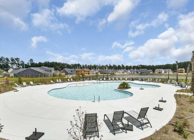 Property at 107 Pescaro Ln, Summerville, SC 29486, 4 beds, 3 baths