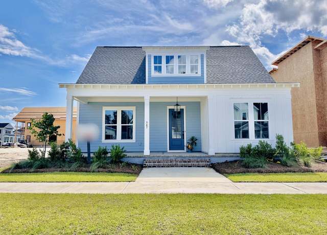 Property at 347 Trailmore Ln, Summerville, SC 29486, 4 beds, 3 baths