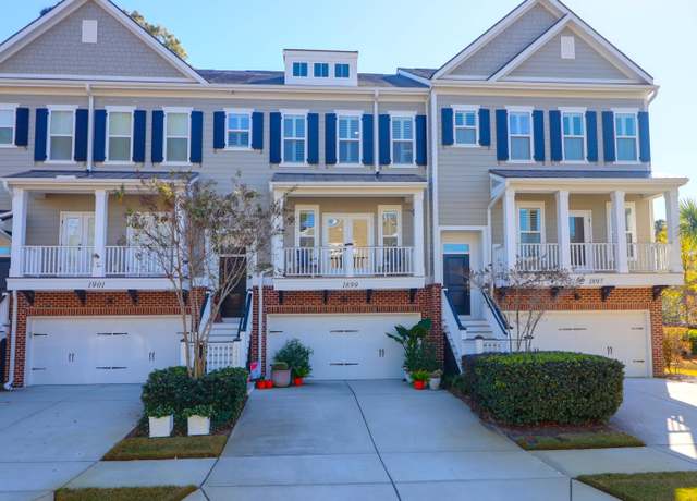 Property at 1899 Carolina Towne Ct, Mount Pleasant, SC 29464, 3 beds, 3.5 baths