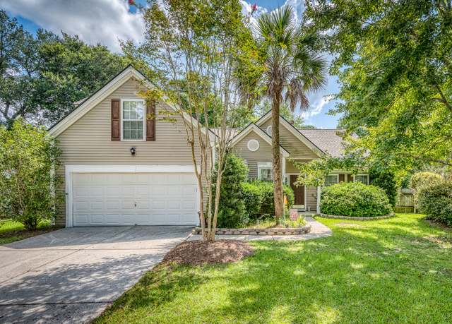 Property at 2851 Curran Pl, Mount Pleasant, SC 29466, 4 beds, 2 baths