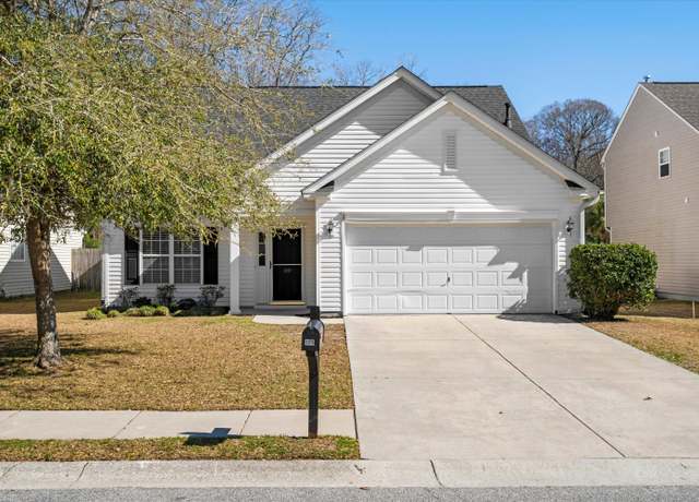 Property at 109 Arbor Oaks Dr, Summerville, SC 29485, 4 beds, 2.5 baths