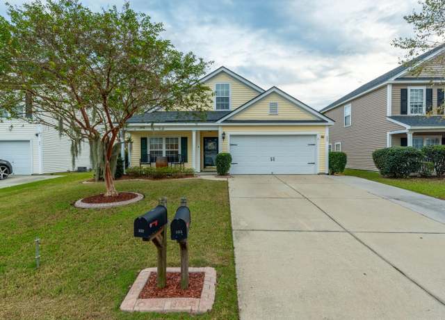 Property at 323 Bradley Bend Dr, Moncks Corner, SC 29461, 4 beds, 3 baths