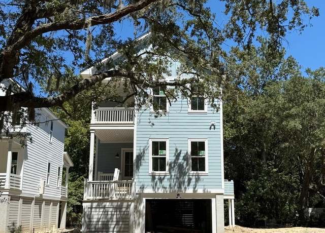 Property at 1350 Lucinda St, Mount Pleasant, SC 29466, 4 beds, 3.5 baths