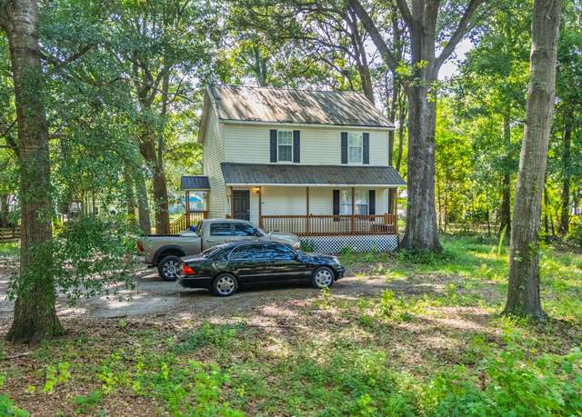 Property at 1628 Point Park Dr, Johns Island, SC 29455, 3 beds, 2.5 baths