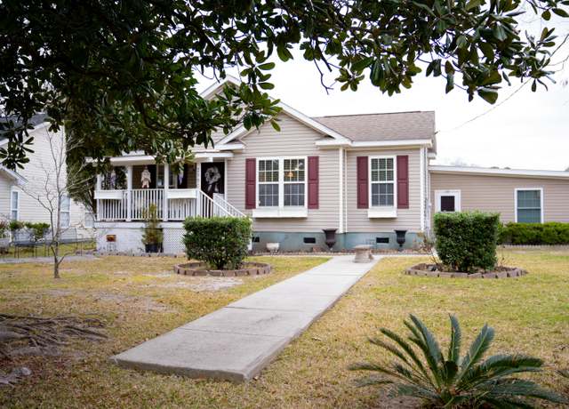 Property at 2590 Otranto Rd, North Charleston, SC 29406, 3 beds, 2 baths