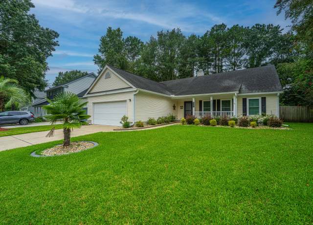 Property at 121 Chesterton Dr, Goose Creek, SC 29445, 3 beds, 2 baths