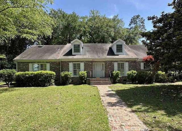 Property at 103 President Cir, Summerville, SC 29483, 4 beds, 3.5 baths