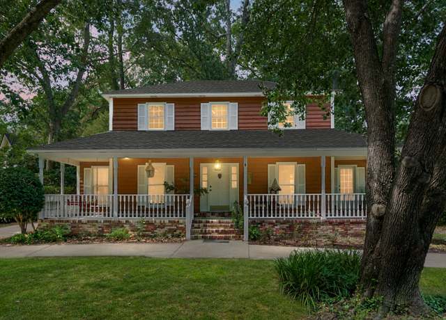 Property at 49 Crosscreek Dr, Charleston, SC 29412, 3 beds, 2.5 baths
