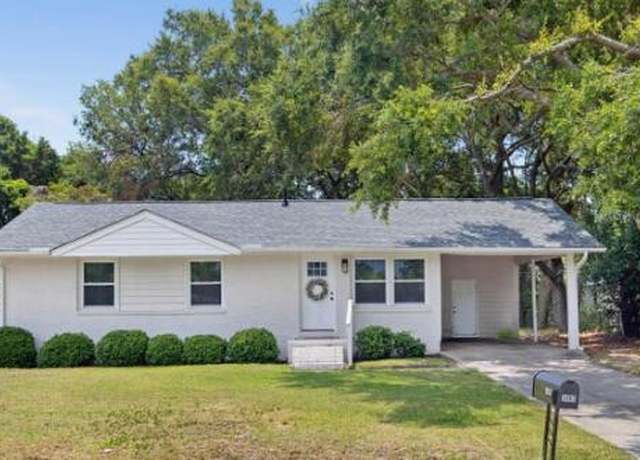 Property at 1487 Woodview Ln, James Island, SC 29412, 3 beds, 1.5 baths