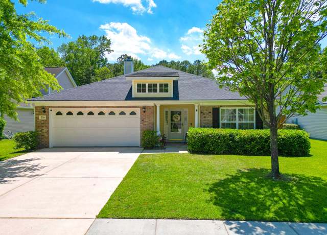 Property at 236 Everwood Ct, Moncks Corner, SC 29461, 3 beds, 2 baths