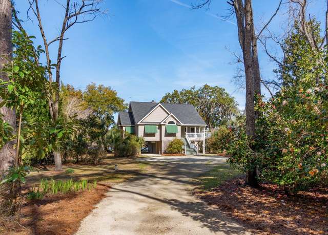 Property at 601 Foredeck Ln, Edisto Island, SC 29438, 3 beds, 2 baths
