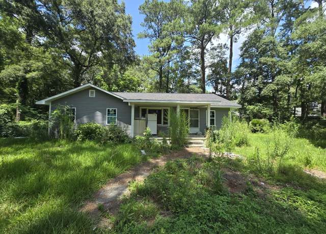 Property at 436 W Butternut Rd, Summerville, SC 29483, 4 beds, 2 baths