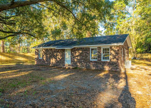 Property at 110 Edgebrook Dr #28, Summerville, SC 29486, 2 beds, 1 bath