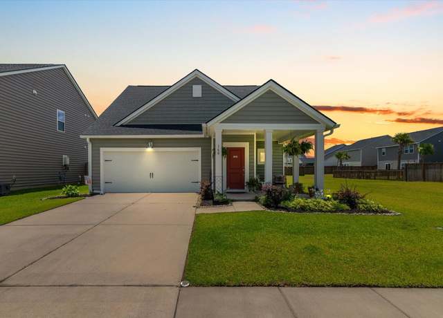 Property at 160 Greenbelt Ct, Summerville, SC 29485, 3 beds, 2 baths