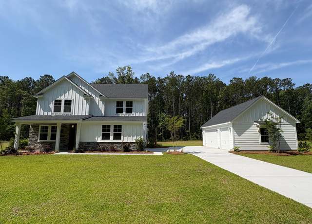 Property at 517 Rendezvous Way, Huger, SC 29450, 5 beds, 3.5 baths