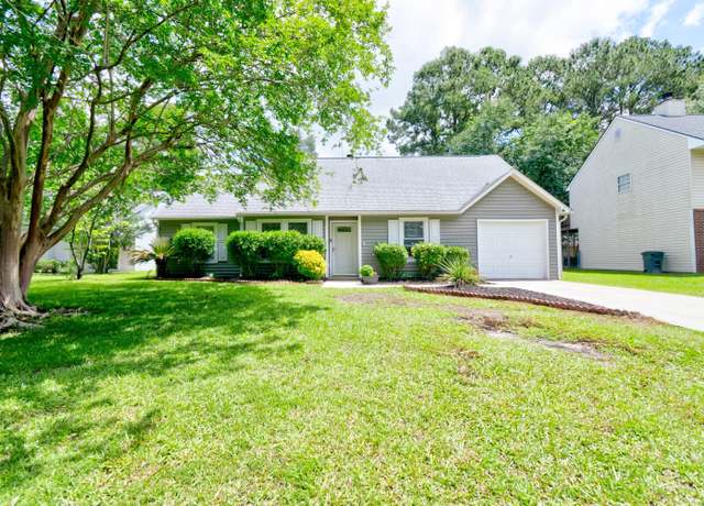 Property at 209 Apache Dr, Summerville, SC 29483, 3 beds, 2 baths