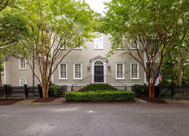 Property at 74 Hospitality St, Mount Pleasant, SC 29464, 4 beds, 4.5 baths