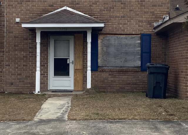 Property at 7734 Suzanne Dr, North Charleston, SC 29418, 2 beds, 1.5 baths