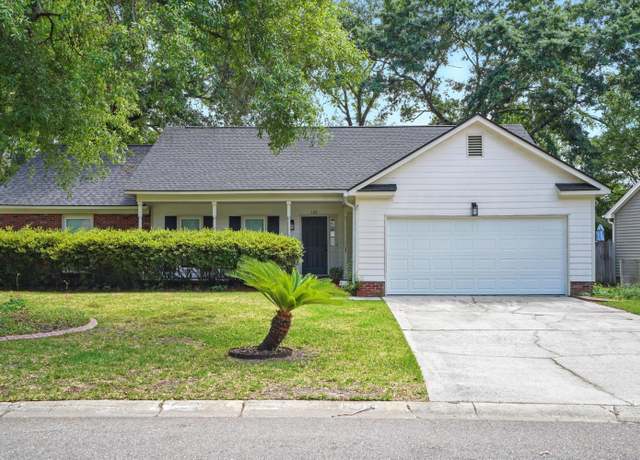 Property at 109 New Spring Ct, Summerville, SC 29485, 3 beds, 2 baths