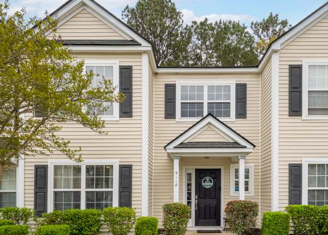 Property at 9118 Maple Grove Dr, Summerville, SC 29485, 3 beds, 2.5 baths