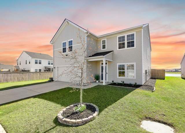 Property at 142 Lucca Dr, Summerville, SC 29486, 4 beds, 2.5 baths
