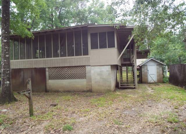 Property at 31 Hannibal Dr, Ridgeville, SC 29472, 2 beds, 1 bath