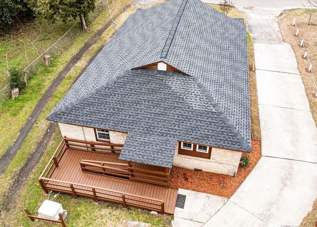 Property at 774 Hesseman Ave, Holly Hill, SC 29059, 3 beds, 1.5 baths