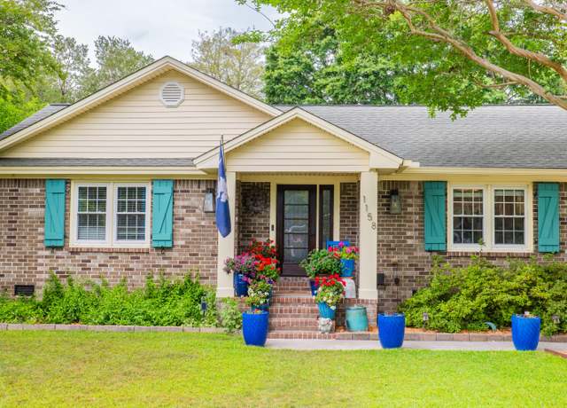 Property at 1158 Shoreside Way, Mount Pleasant, SC 29464, 4 beds, 3 baths