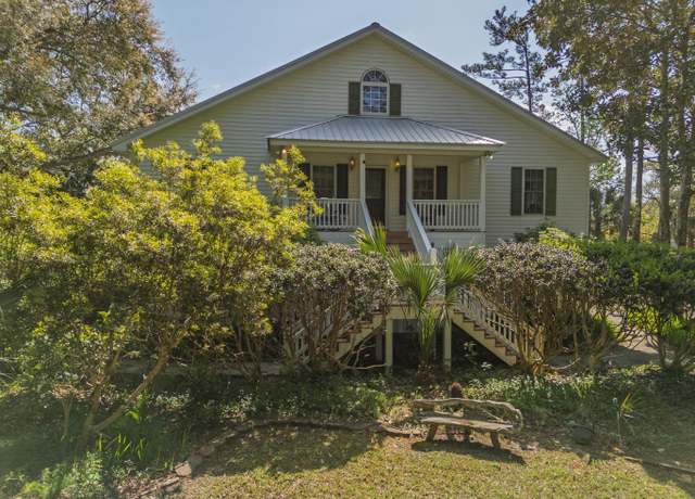 Property at 8551 Pope Landing Rd, Edisto Island, SC 29438, 3 beds, 2 baths