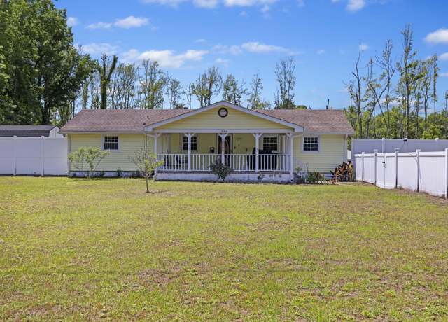 Property at 1064 Brownswood Rd, Johns Island, SC 29455, 3 beds, 2 baths