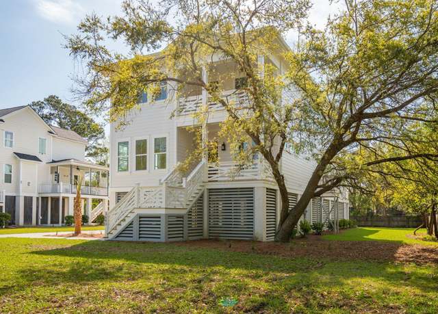 Property at 3683 Nassas St, Mount Pleasant, SC 29466, 4 beds, 3.5 baths