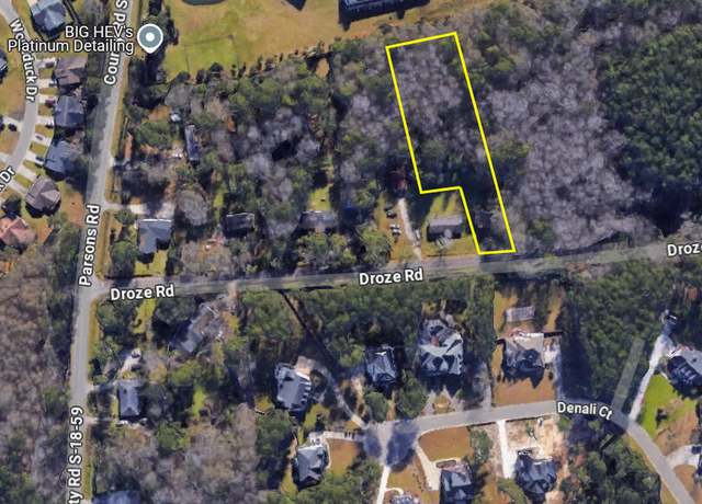Property at 137 Droze Rd, Summerville, SC 29483