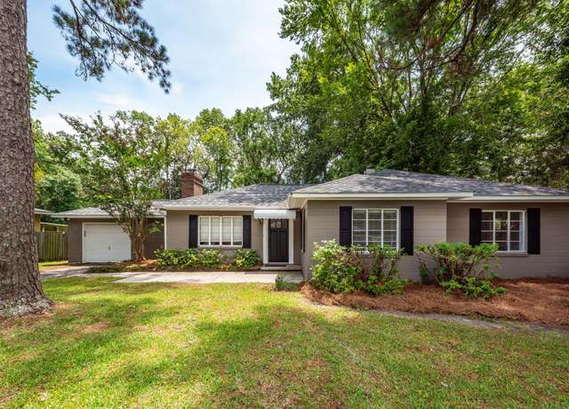 Property at 1315 S Sherwood Dr, Charleston, SC 29407, 4 beds, 2 baths
