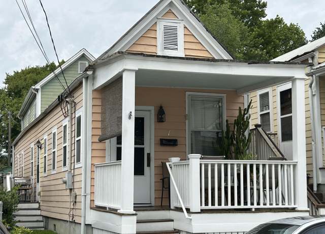 Property at 7 Dingle St, Charleston, SC 29403, 2 beds, 1 bath