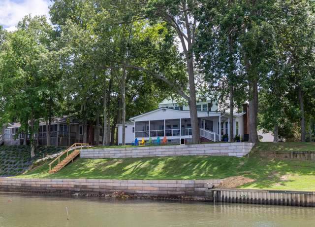 Property at 139 River Run Dr, Vance, SC 29163, 4 beds, 2.5 baths