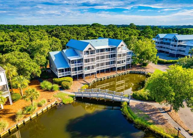 Property at 2472 Racquet Club Dr, Seabrook Island, SC 29455, 2 beds, 2.5 baths