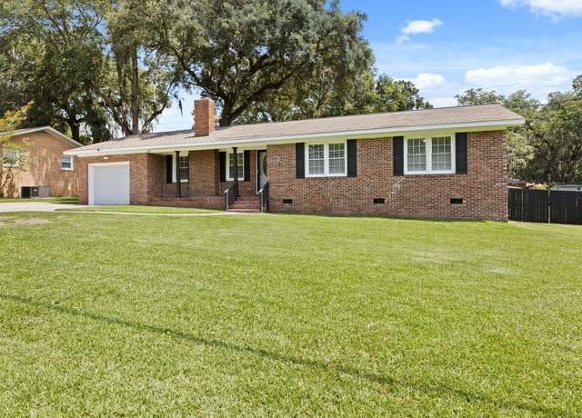 Property at 111 Lamie Dr, Ladson, SC 29456, 3 beds, 2 baths