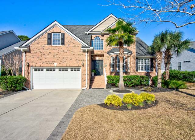 Property at 1951 Palmetto Isle Dr, Mount Pleasant, SC 29466, 4 beds, 2.5 baths