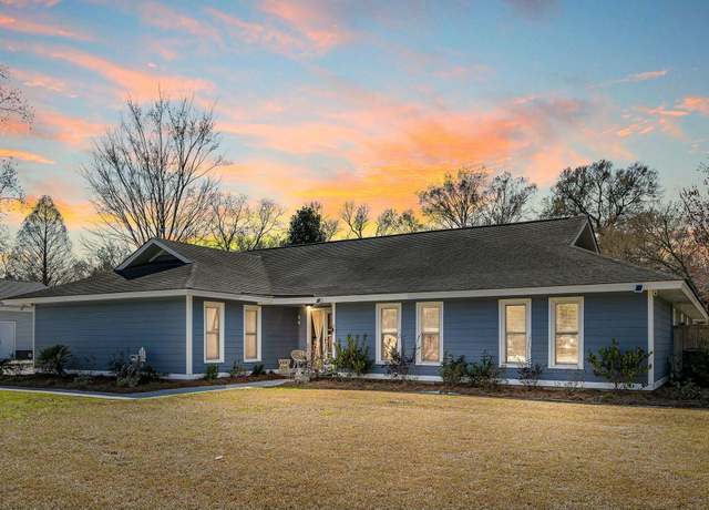 Property at 2899 Doncaster Dr, Charleston, SC 29414, 3 beds, 2 baths