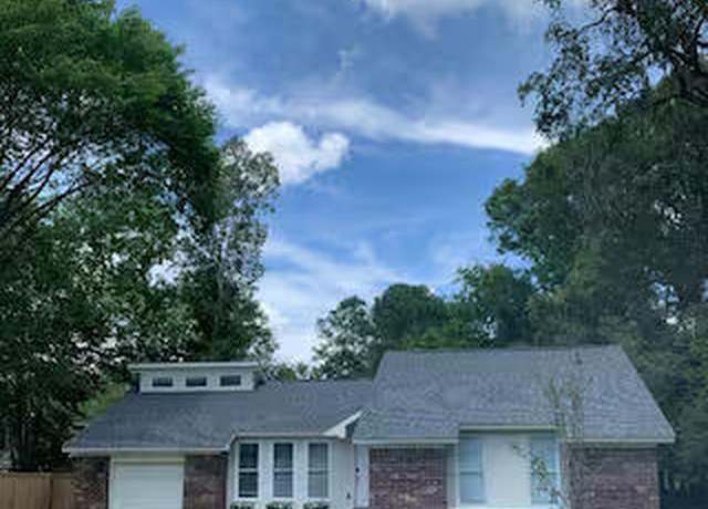 Property at 201 Ibis Dr, Ladson, SC 29456, 4 beds, 2 baths