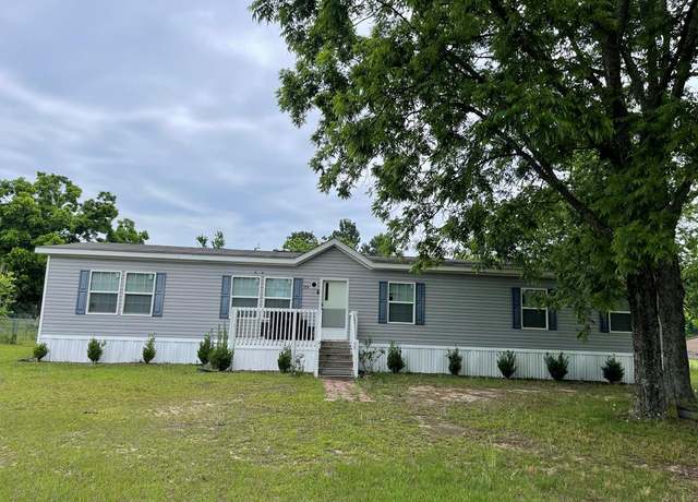 Property at 119 Savant St, Orangeburg, SC 29115, 4 beds, 2 baths