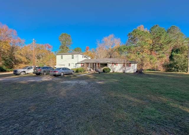 Property at 227 Tired Ln, Cross, SC 29436, 7 beds, 3 baths