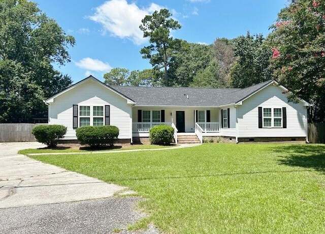 Property at 732 Gahagan Rd, Summerville, SC 29485, 4 beds, 2 baths