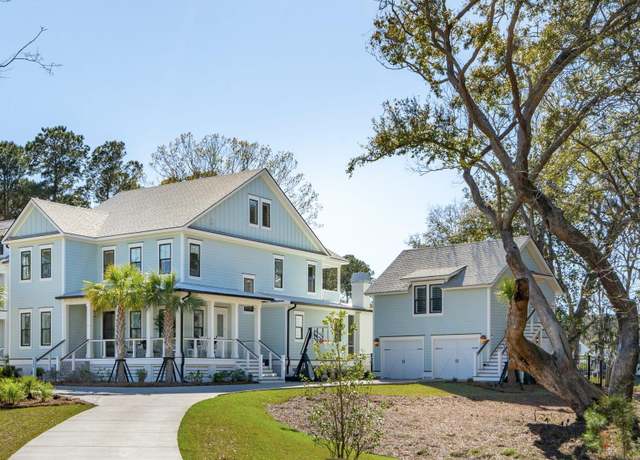 Property at 3894 Sawyers Island Dr, Mount Pleasant, SC 29466, 6 beds, 6.5 baths