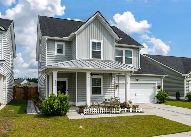 Property at 206 Evergreen Ave, Summerville, SC 29485, 6 beds, 4.5 baths